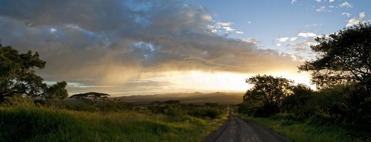 Leopard Mountain Safari Lodge Manyoni Private Game Reserve Exterior photo